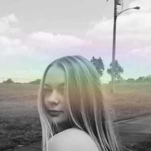 Meet your Posher, Angelina